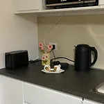 Milan East Uptown High Tech Studio
