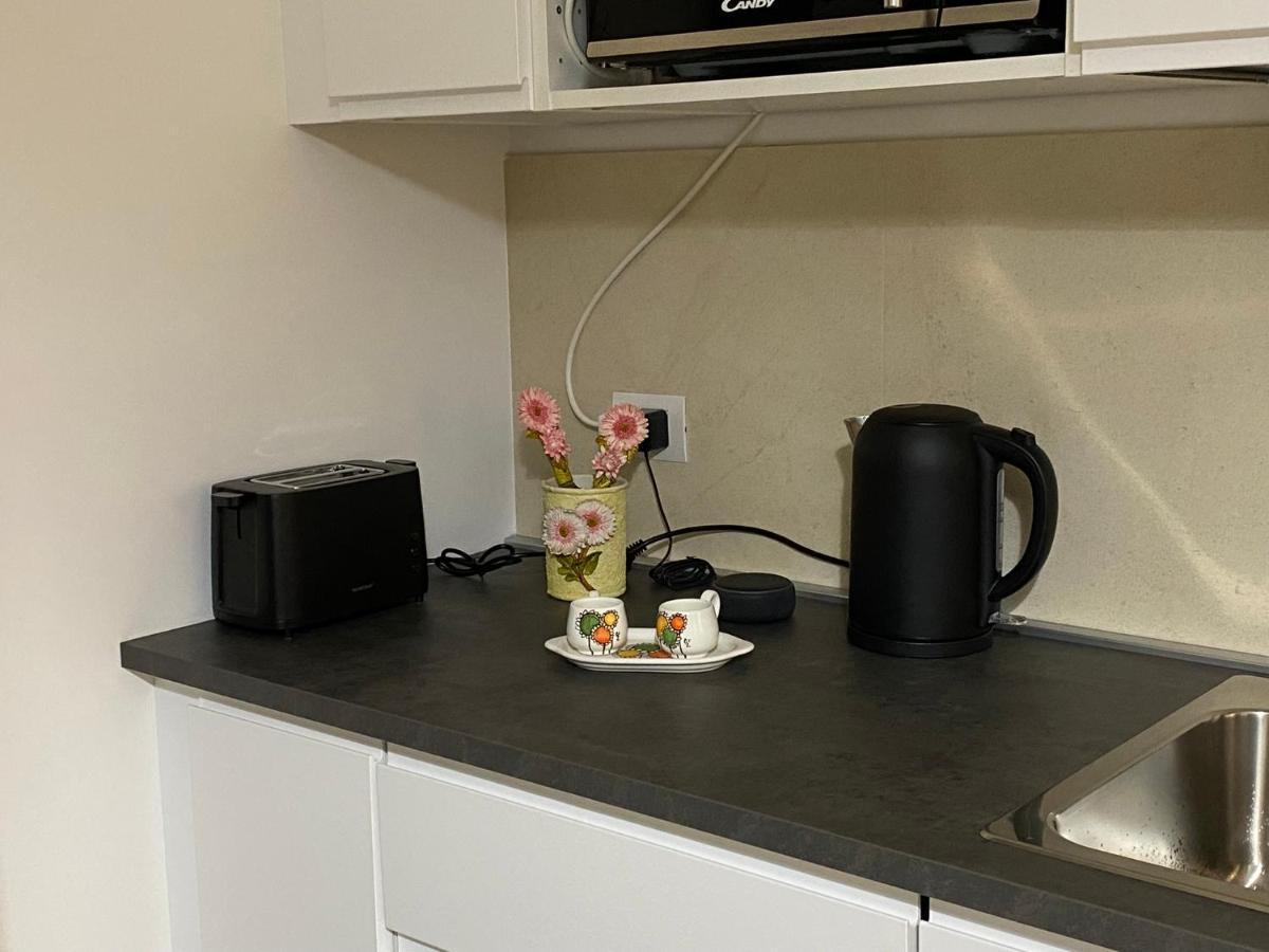 East Uptown High Tech Studio Appartamento Milano